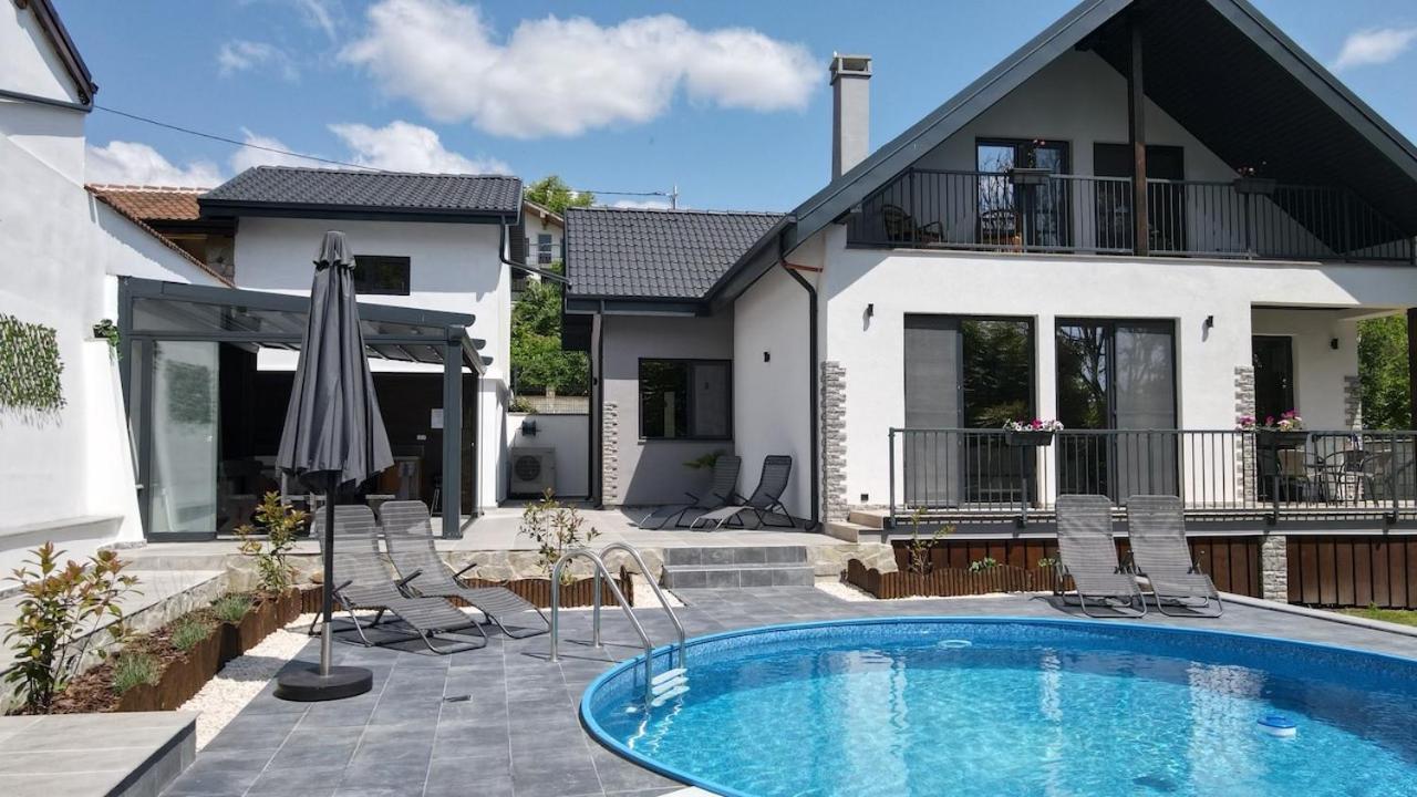 Villa Utopia Балчик Екстериор снимка